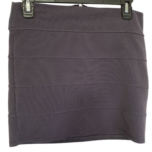 Charlotte Russe Dresses & Skirts - Charlotte Russe Vintage Womens Gray Bodycon Mini Skirt W/ Back Zipper Size M